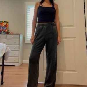 H&M GREY SWEATPANTS fits small to medium